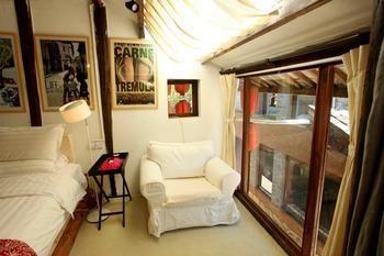 Haw Haw Inn Lijiang  Dış mekan fotoğraf